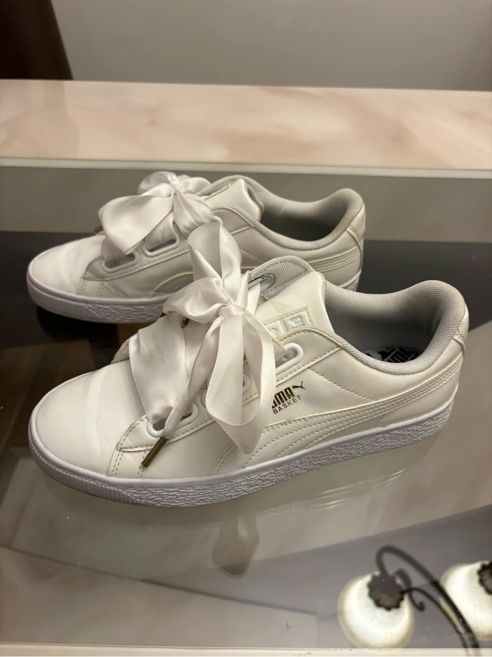Puma White Patent Leather Sneakers with Satin Bow Laces size 9